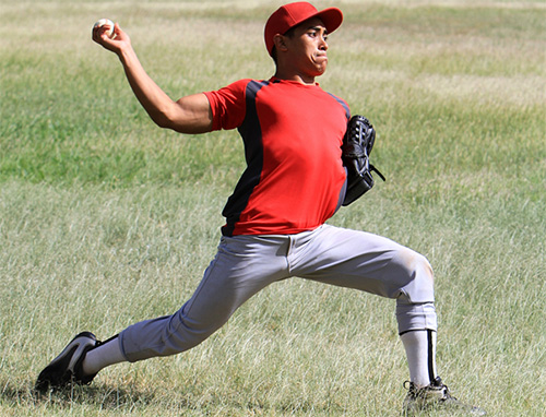 6 Common Shoulder Injuries in Baseball